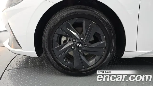 Hyundai Avante 2021 thumb 5
