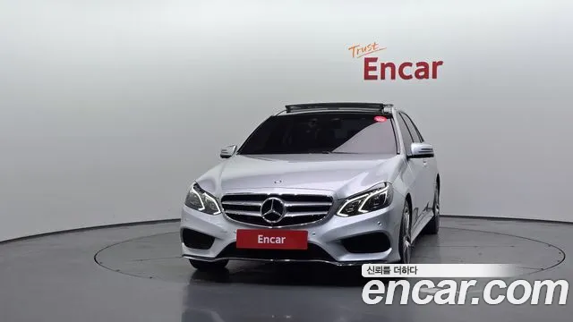 Mercedes-Benz E-Класс 2015 thumb 3