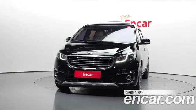 Kia Carnival 2018 thumb 3