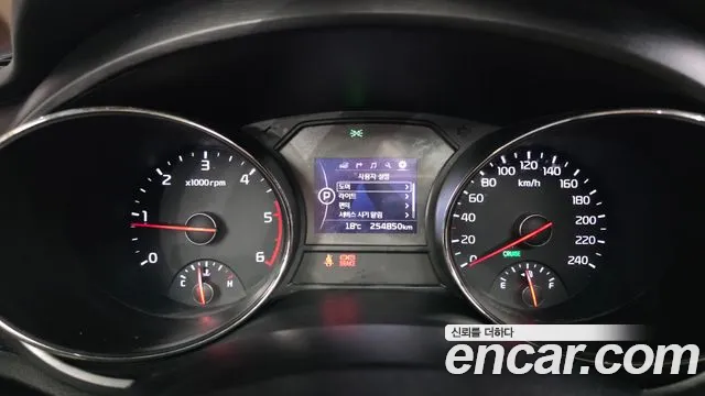 Kia Carnival 2018 thumb 8