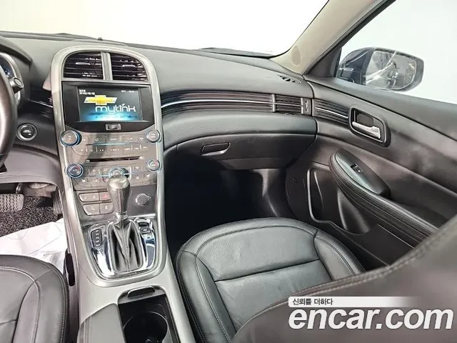 ChevroletGMDaewoo Malibu 2016 thumb 10