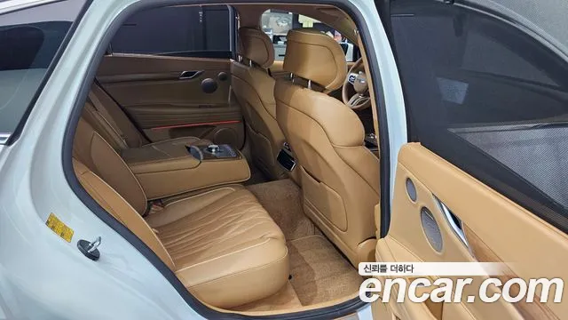 Genesis G80 2024 thumb 11