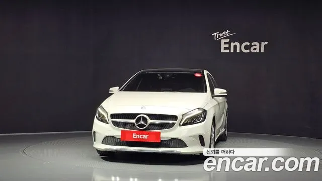 Mercedes-Benz A-Класс 2016 thumb 3