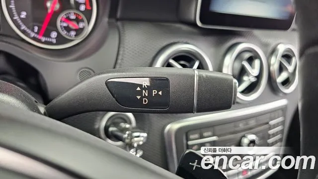 Mercedes-Benz A-Класс 2016 thumb 9