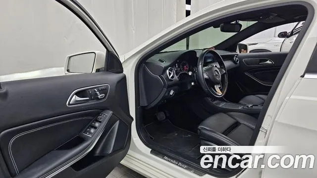 Mercedes-Benz A-Класс 2016 thumb 10
