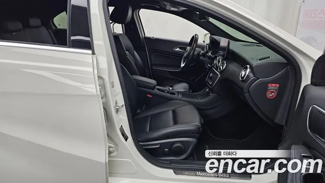 Mercedes-Benz A-Класс 2016 thumb 11