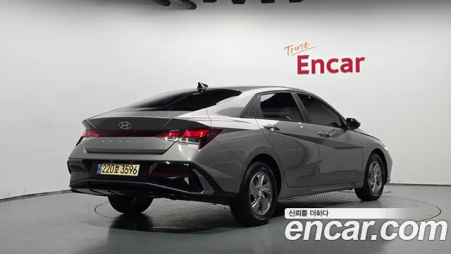 Hyundai Avante 2023 thumb 2
