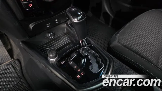 KG_Mobility_Ssangyong TIBOLI 2016 thumb 9