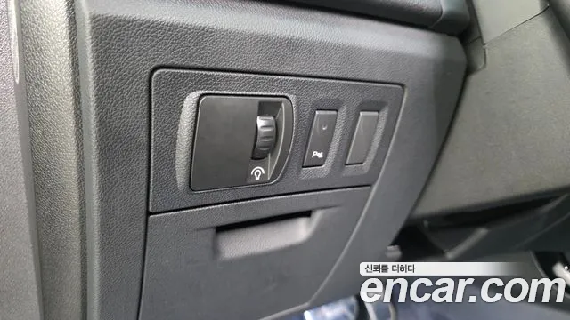 Renault-KoreaSamsung Latitude 2019 thumb 12