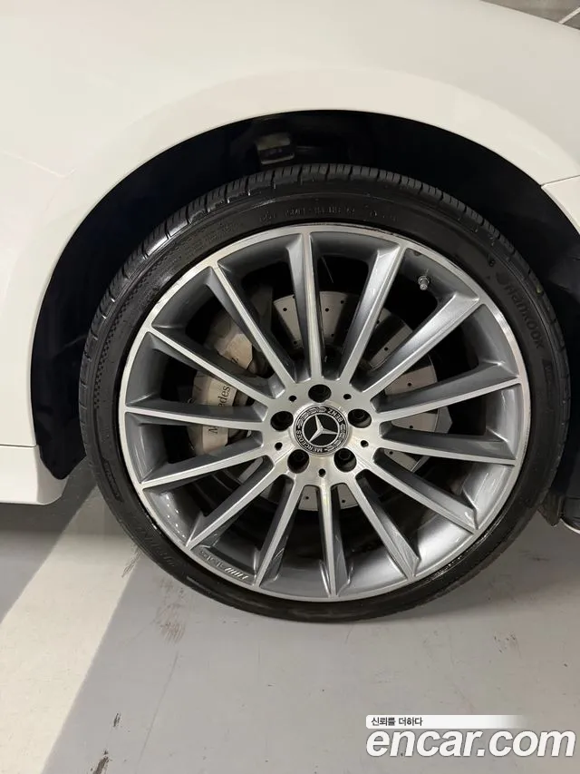 Mercedes-Benz E-Класс 2022 thumb 4