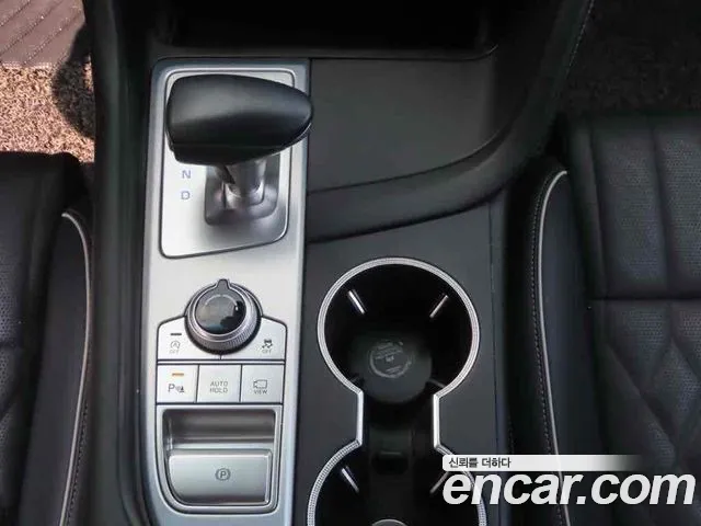 Genesis G70 2018 thumb 12