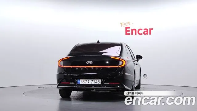 Hyundai Sonata 2022 thumb 4