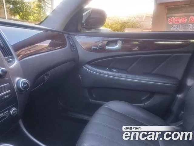 Hyundai Equus 2012 thumb 4