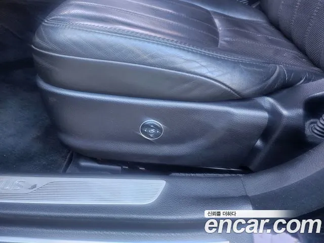 Hyundai Equus 2012 thumb 8