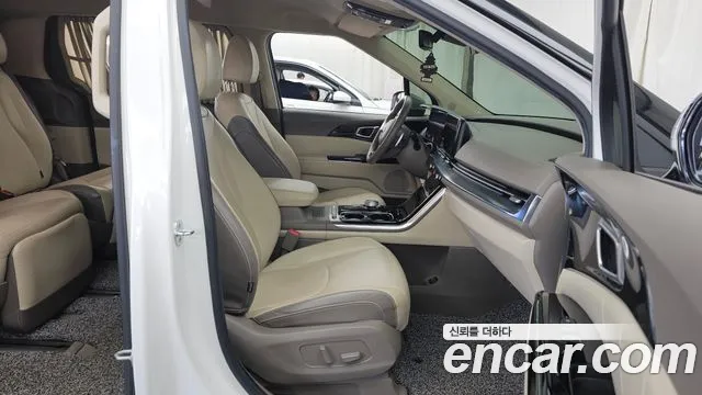 Kia Carnival 2020 thumb 11