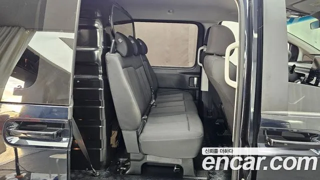 Hyundai Staria 2022 thumb 12