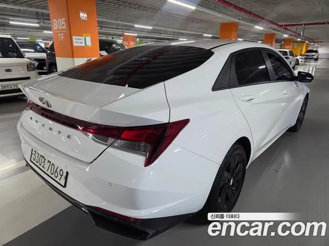 Hyundai Avante 2023 thumb 3