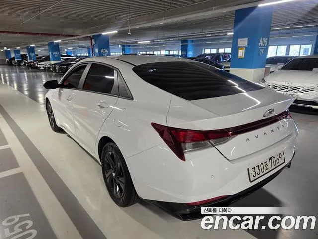 Hyundai Avante 2023 thumb 4