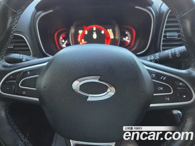 Renault-KoreaSamsung Koleos 2018 thumb 10