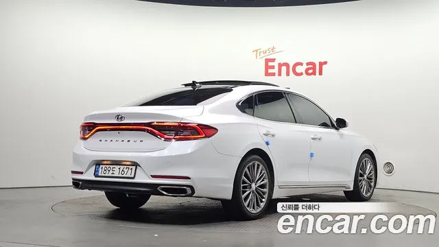Hyundai Grandeur 2017 thumb 2