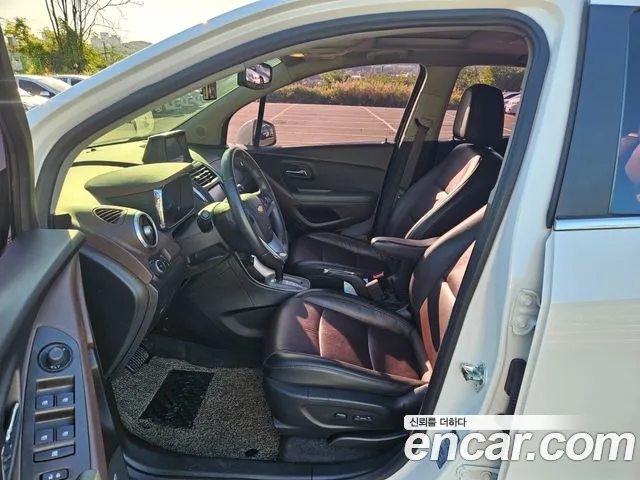 ChevroletGMDaewoo Tracker 2015 thumb 9