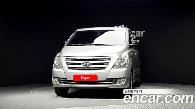 Hyundai Starex 2016 thumb 3
