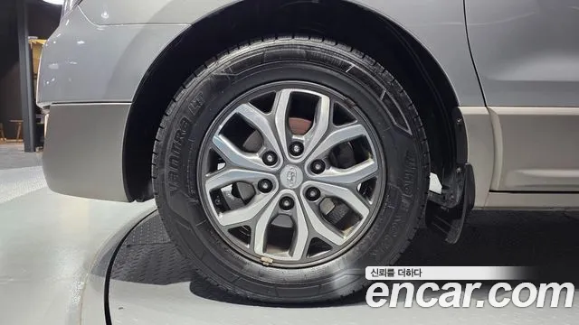 Hyundai Starex 2016 thumb 5