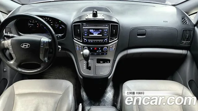 Hyundai Starex 2016 thumb 7