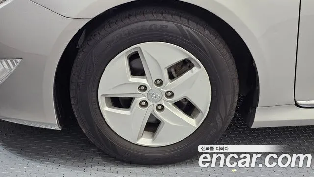 Hyundai Sonata 2011 thumb 5