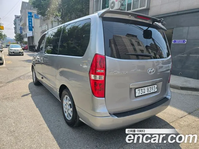 Hyundai Starex 2014 thumb 4