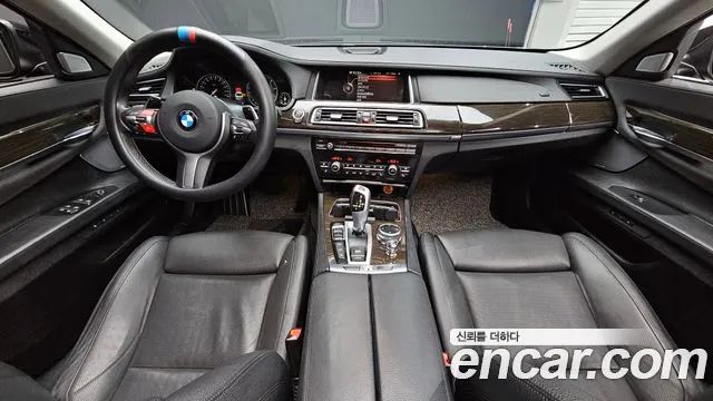 BMW 7-Series 2014 thumb 6