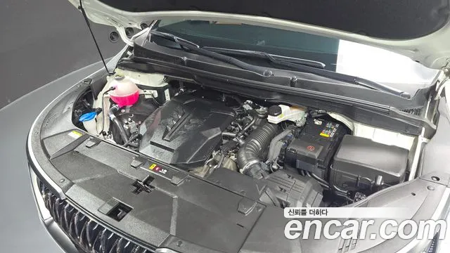 Kia Carnival 2023 thumb 5