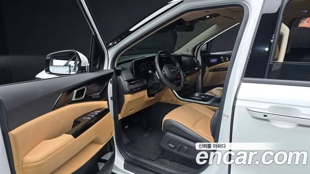 Kia Carnival 2023 thumb 9