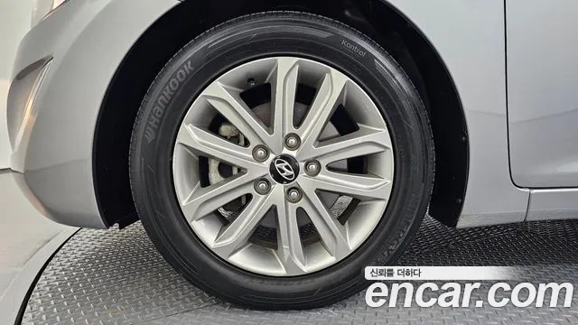 Hyundai Avante 2014 thumb 5