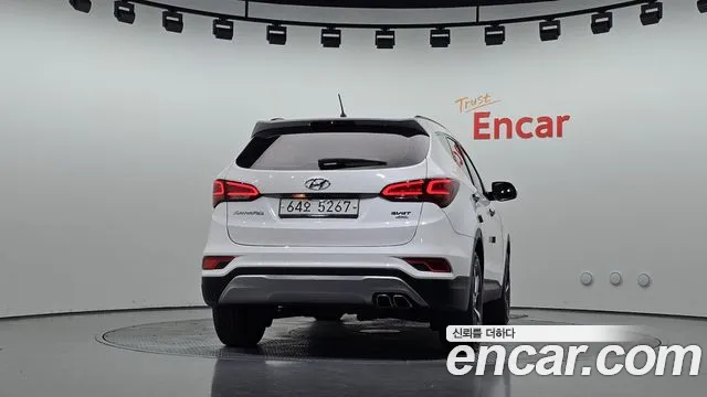 Hyundai Santa Fe 2016 thumb 4