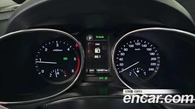 Hyundai Santa Fe 2016 thumb 8