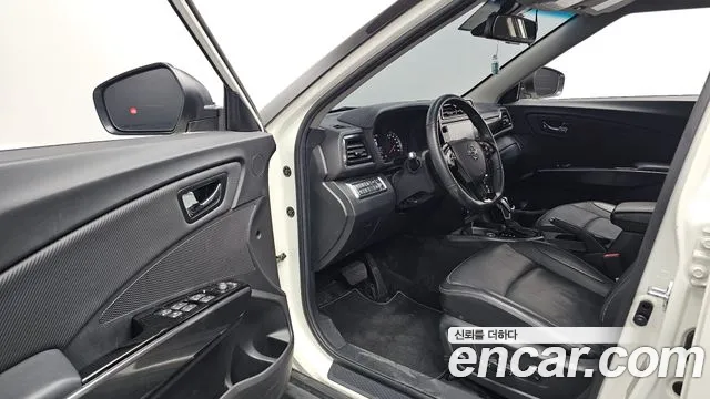 KG_Mobility_Ssangyong TIBOLI 2022 thumb 9
