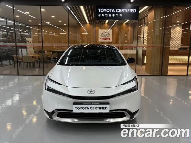 Toyota Prius 2026 thumb 3