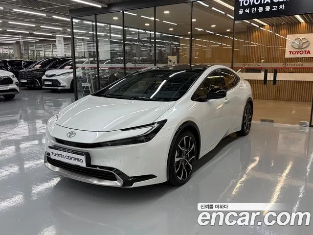 Toyota Prius 2026 thumb 11