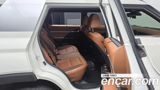 KG_Mobility_Ssangyong Torres 2022 thumb 12