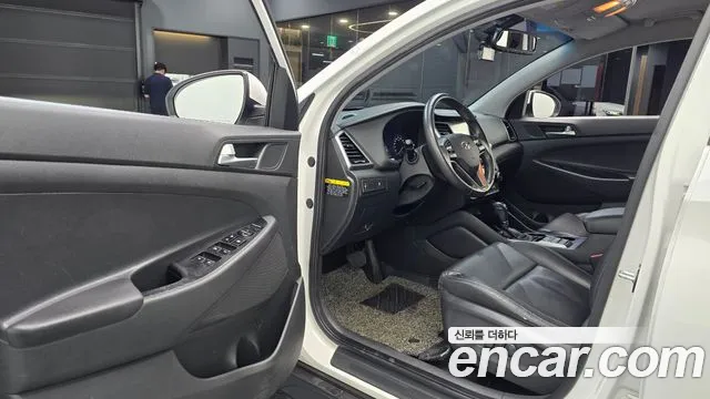 Hyundai Tucson 2015 thumb 10