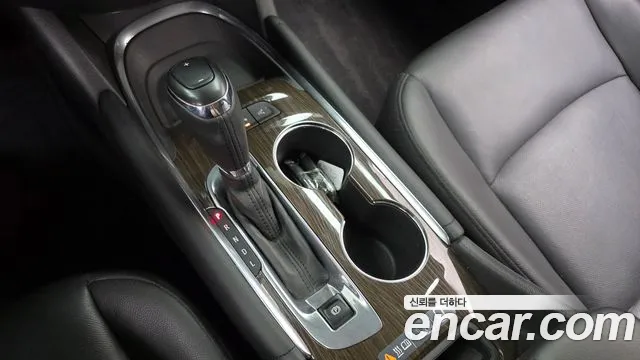 ChevroletGMDaewoo Malibu 2017 thumb 9