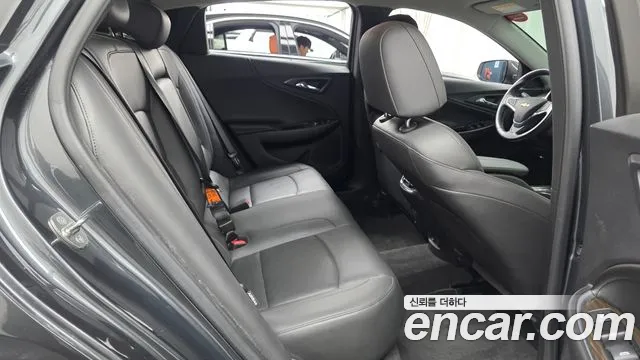 ChevroletGMDaewoo Malibu 2017 thumb 11