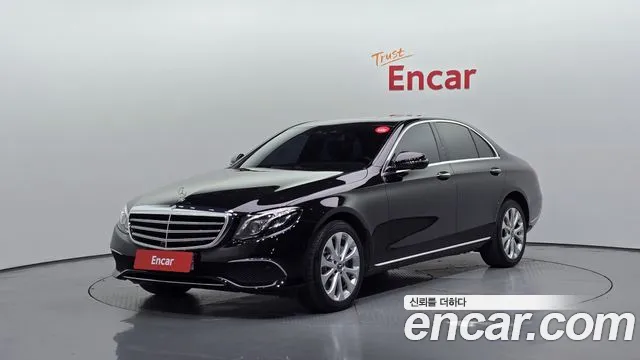 Mercedes-Benz E-Класс 2018 thumb 12