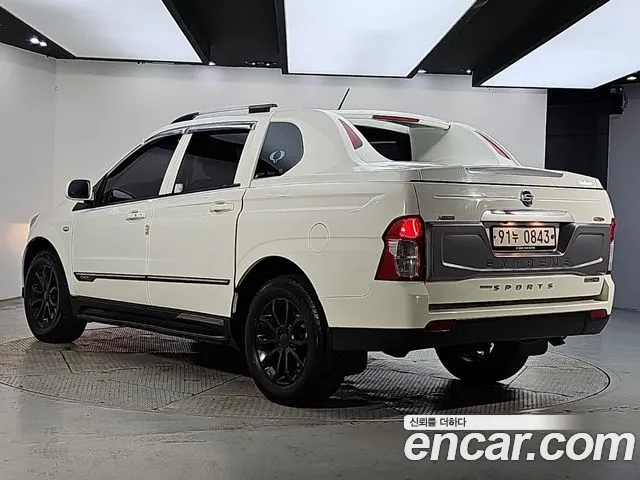 KG_Mobility_Ssangyong KORANDO 2017 thumb 3