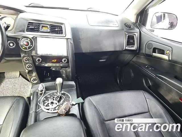 KG_Mobility_Ssangyong KORANDO 2017 thumb 10