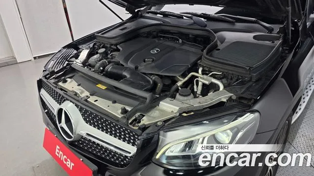 Mercedes-Benz GLC 2017 thumb 6