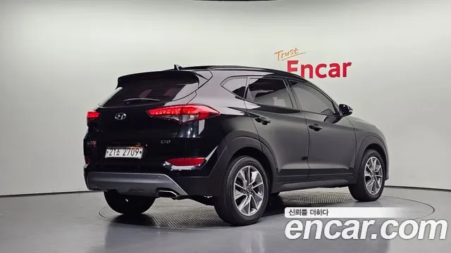 Hyundai Tucson 2018 thumb 2