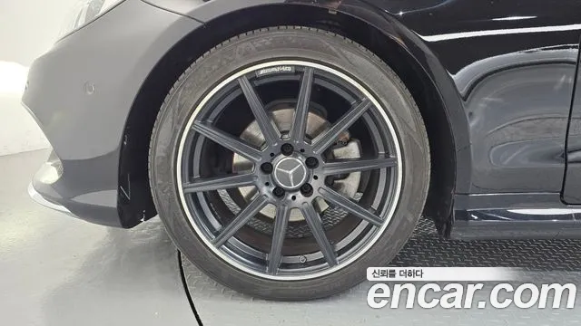 Mercedes-Benz E-Класс 2015 thumb 5