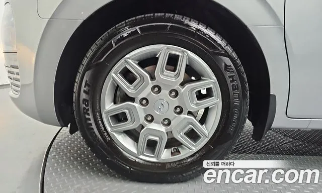 Hyundai Staria 2021 thumb 5